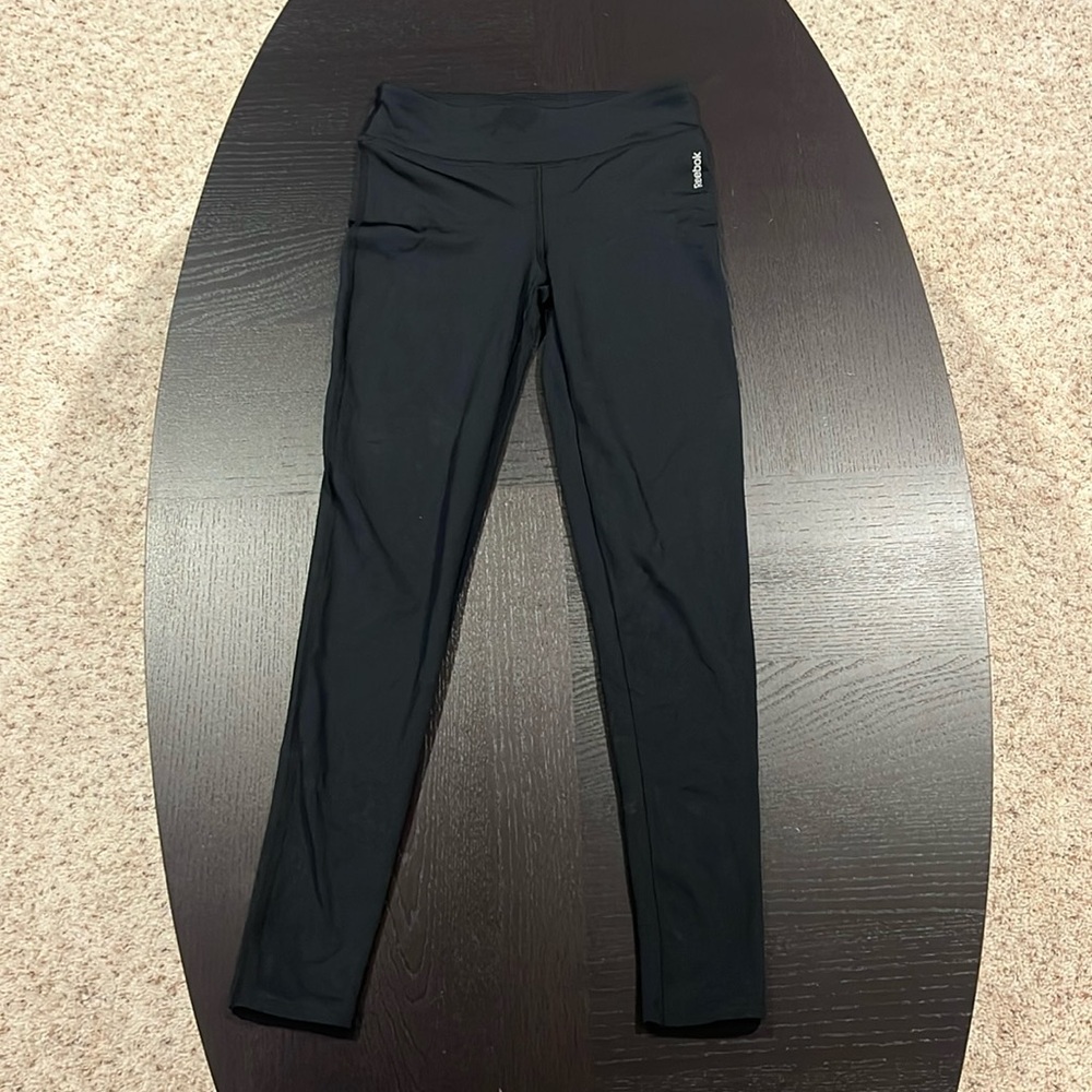 Girls Reebok play warm leggings. New without tags
